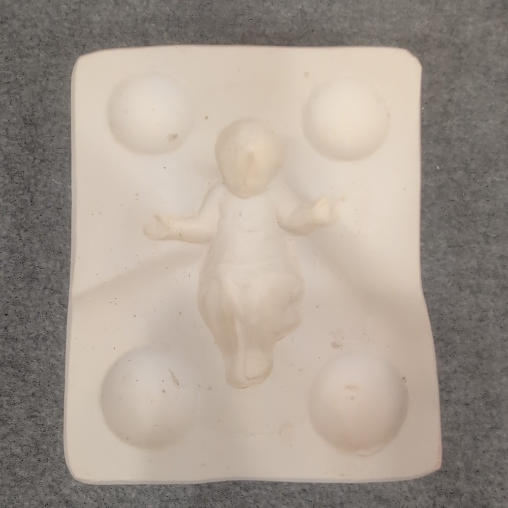 Vintage Baby Jesus Mold Religious Ceramic Casting Craft Supplies H565A - Picture 1 of 7